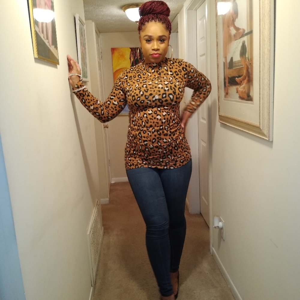 FOREVER 21 LEOPARD SWEATER DRESS